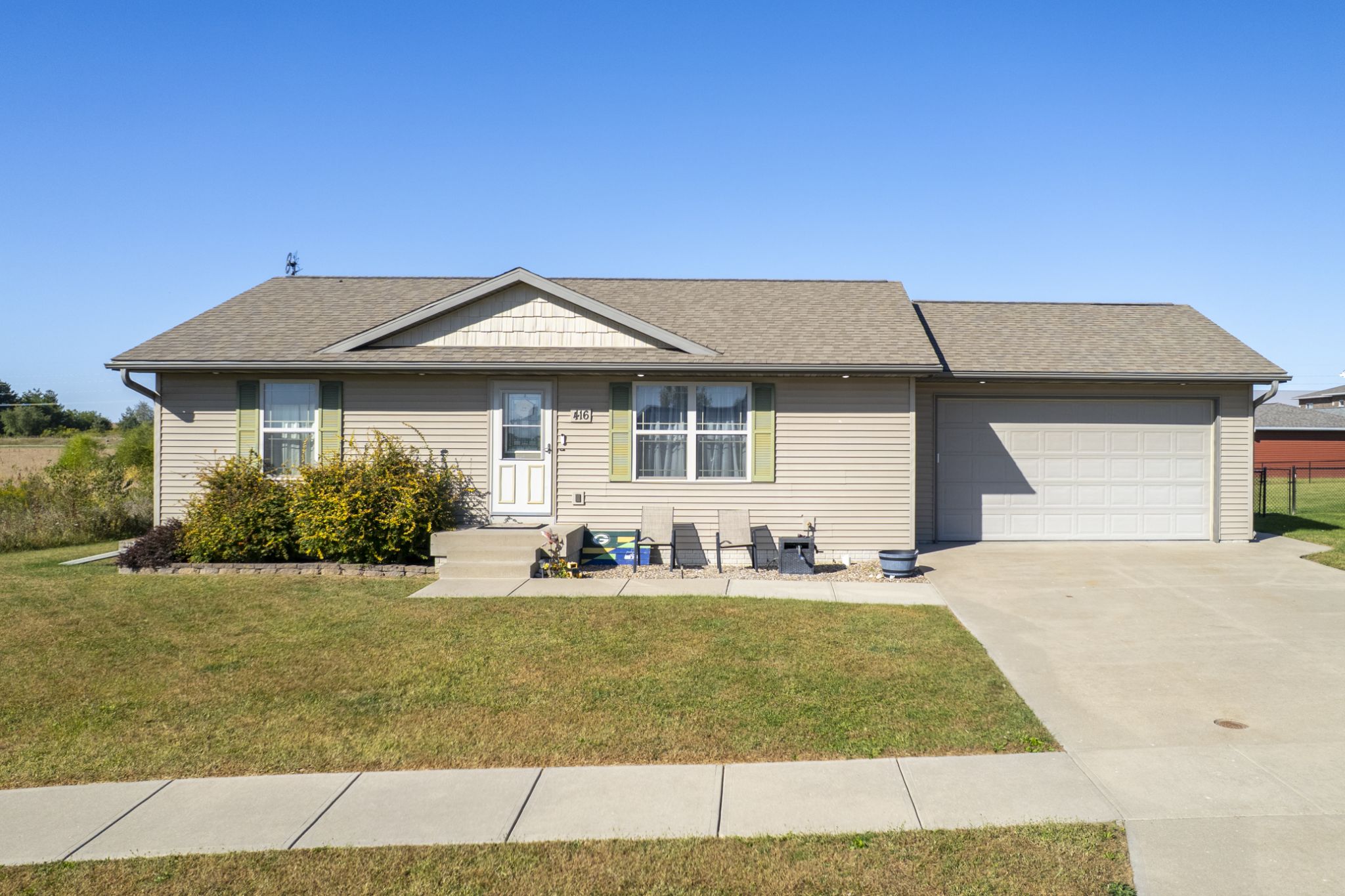 416 Jacki Drive, Lone Tree, IA, Image 0